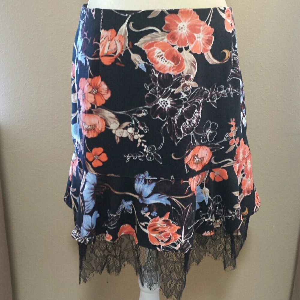 NWOT Who What Wear skirt size 14W